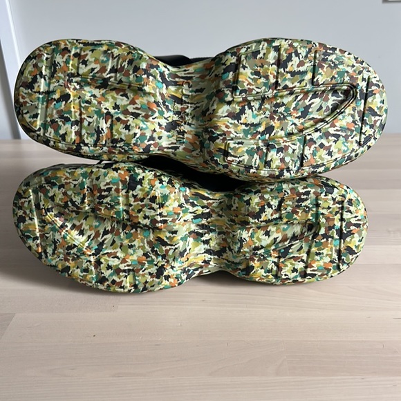 Cult & Rain Custom Luxury NFT Shoes, Black and Camo, size 10 - Picture 6 of 10